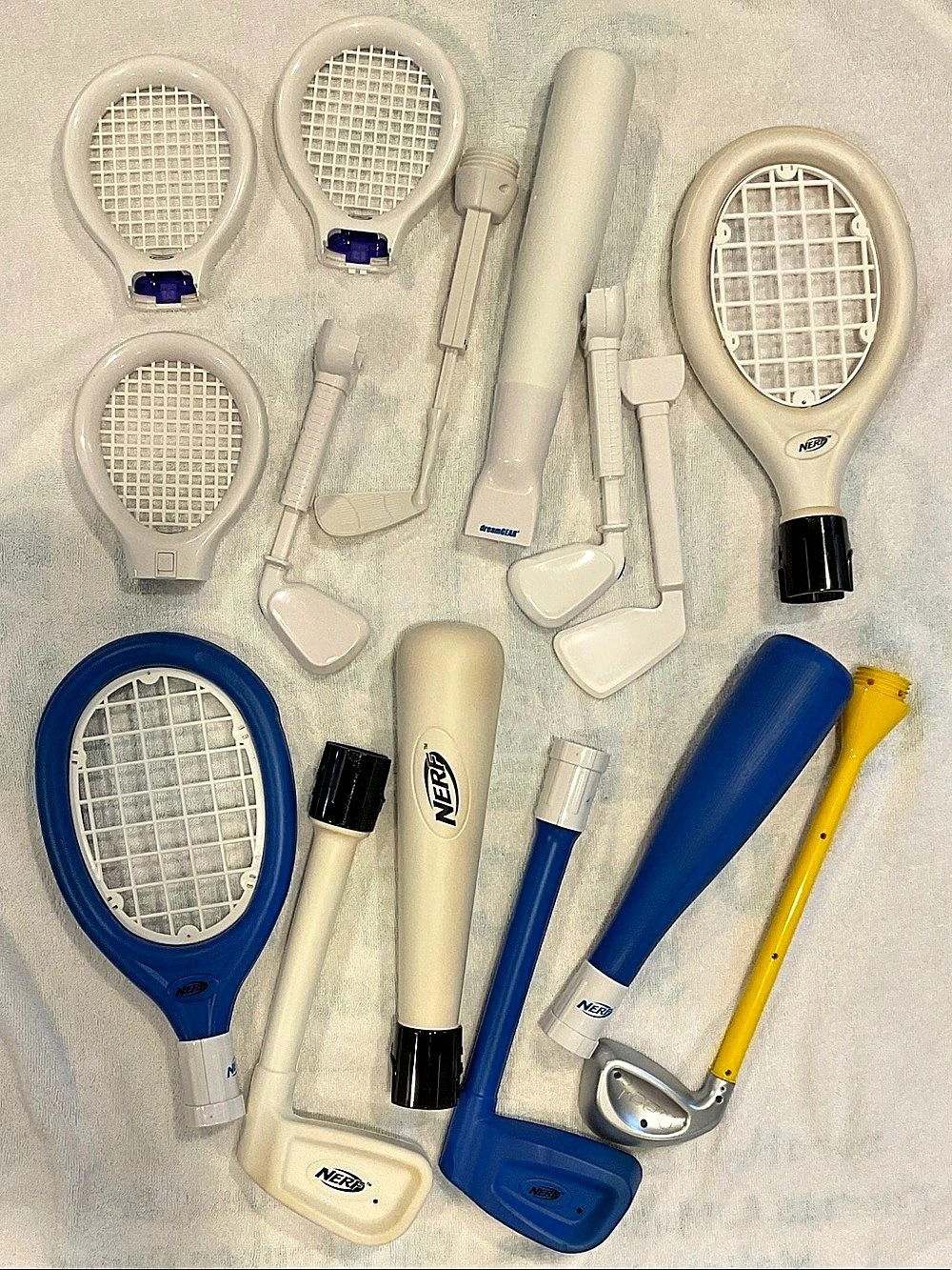Wii Accessories Tennis Racket Baseball Bat Golf Club Lot Of 15 For Nintendo Wii